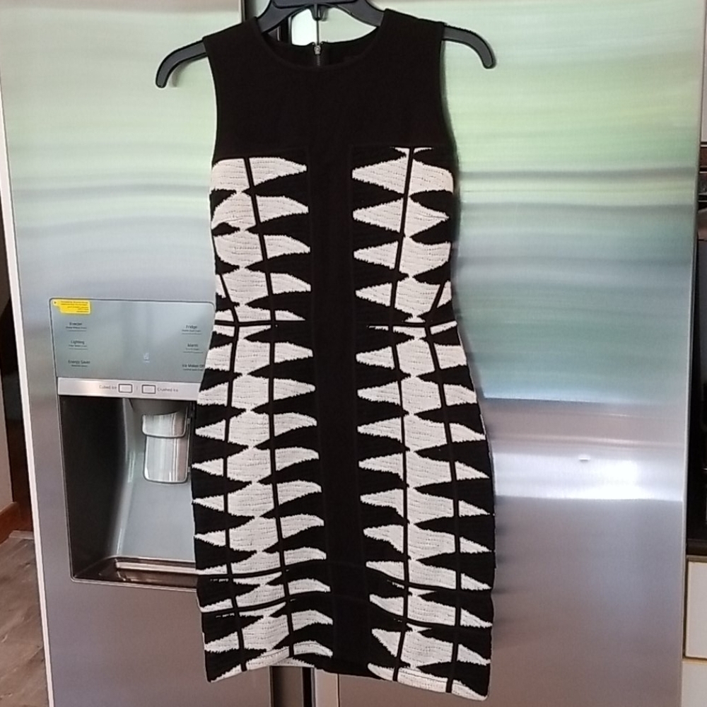 💕ADELYN RAE💕 Black & White Knit Bodycon Dress